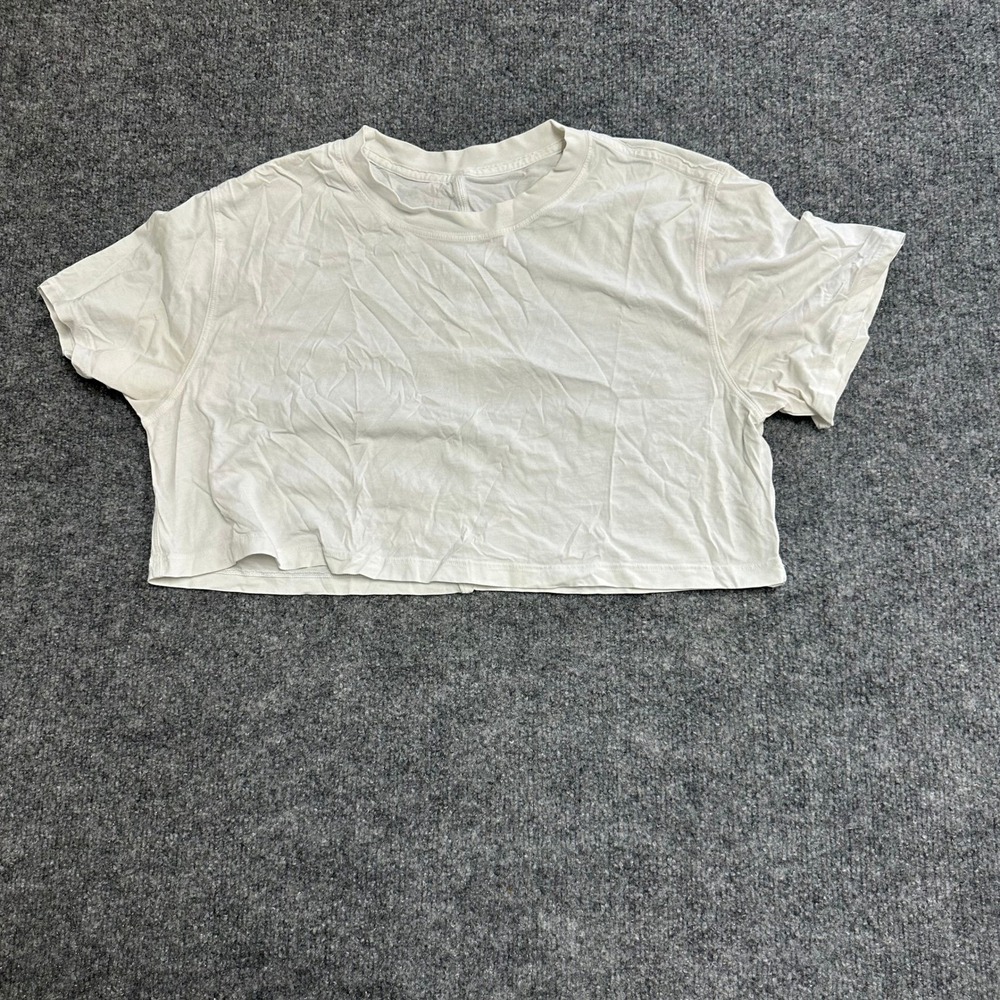 Lululemon T-Shirt Womens Size 6 White Cates Crop Relaxed Fit Athletic Yoga Shirt